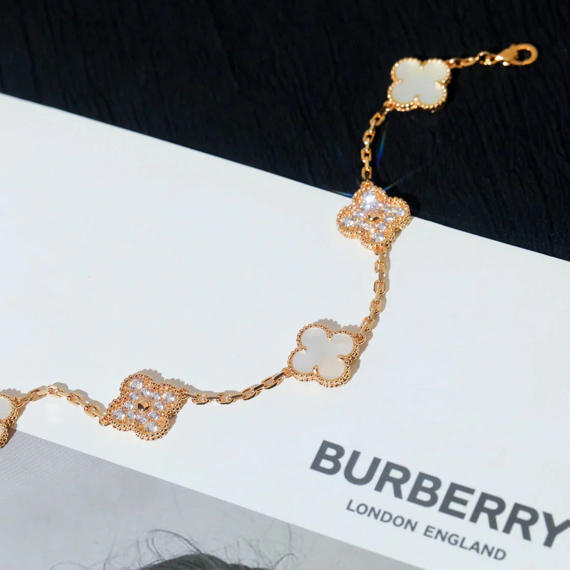 [Elite]CLOVER WHITE PEARL MOP 5 MOTIF BRACELET COLLECTION