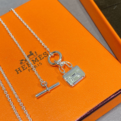 [Elite]CONSTANCE PEDANT SILVER NECKLACE