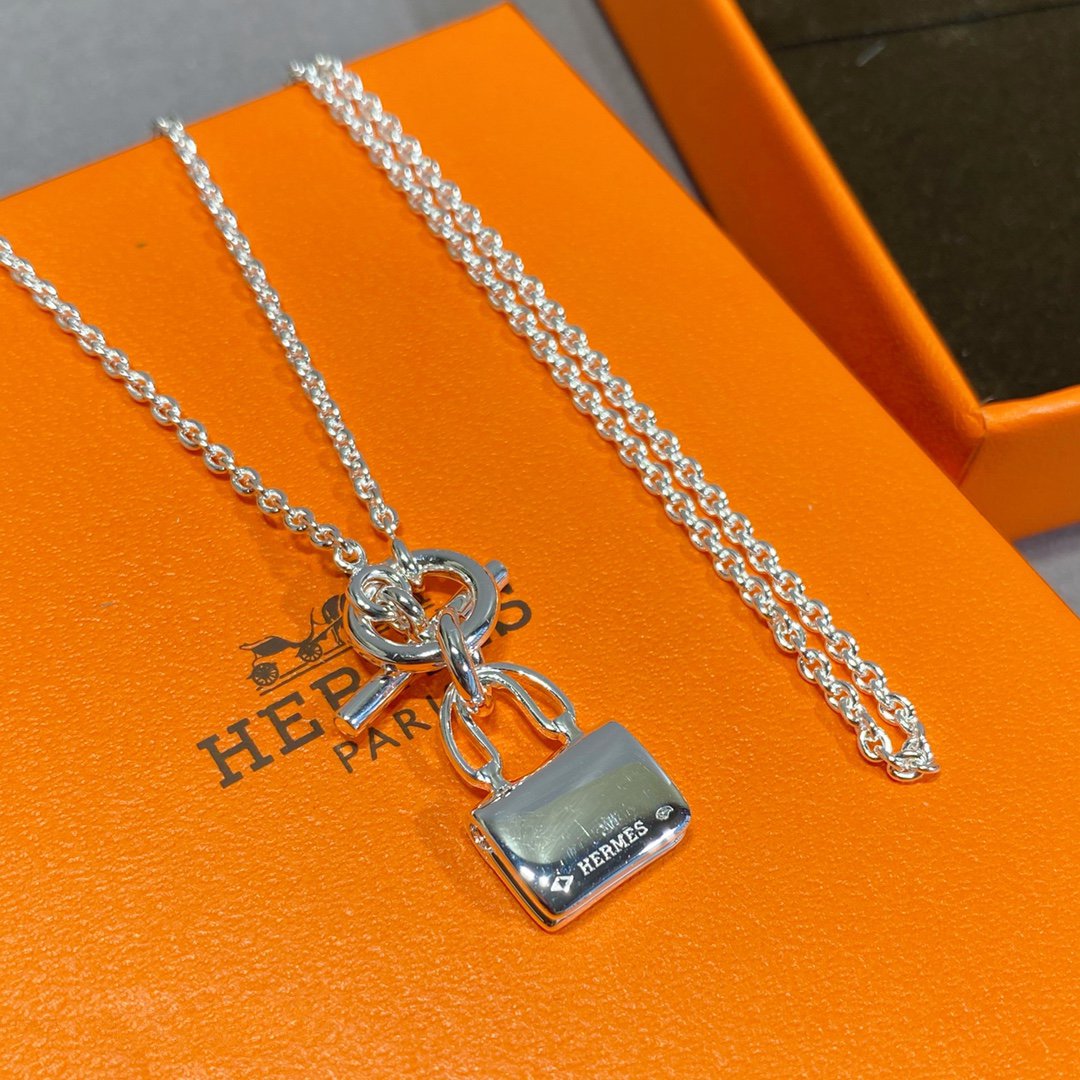 [Elite]CONSTANCE PEDANT SILVER NECKLACE