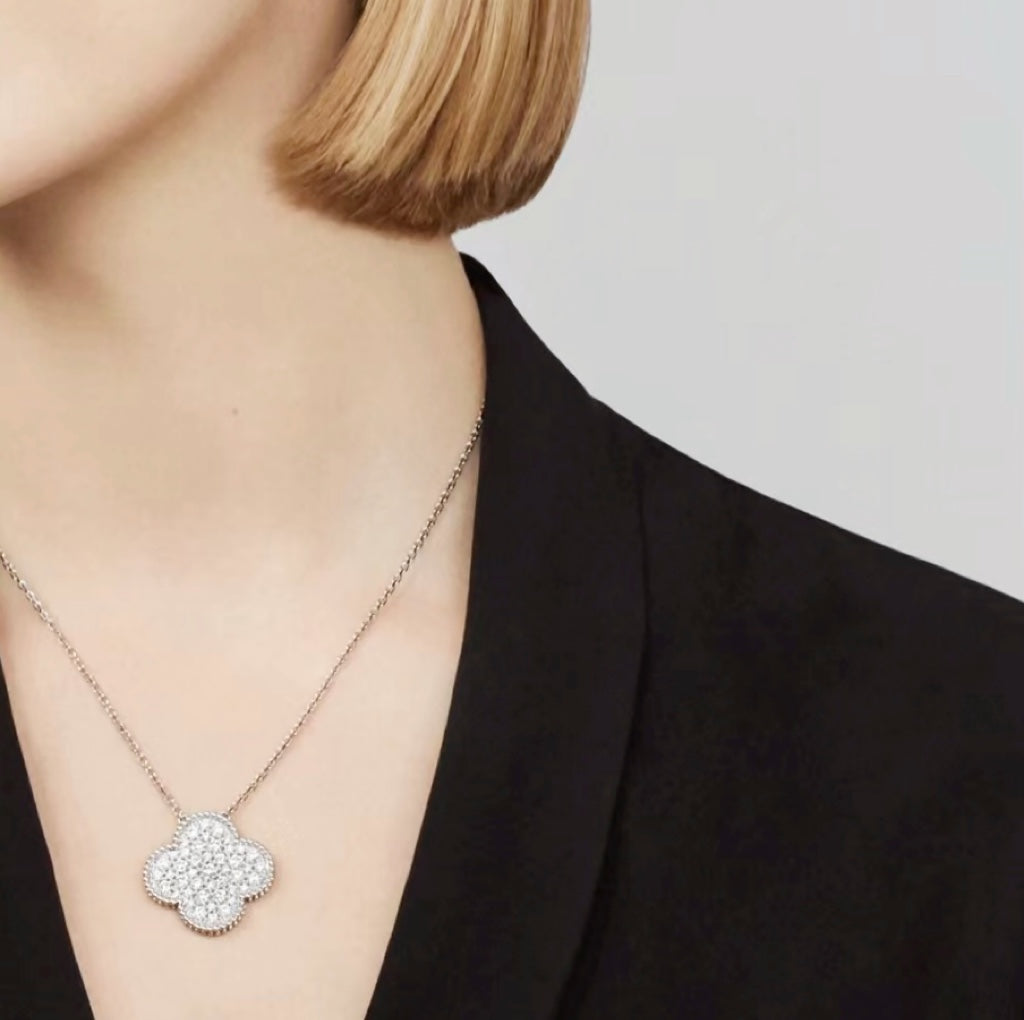 [Elite]CLOVER 25MM LARGE PENDANT DIAMOND PAVED SILVER NECKLACE