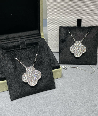 [Elite]CLOVER 25MM LARGE PENDANT DIAMOND PAVED SILVER NECKLACE