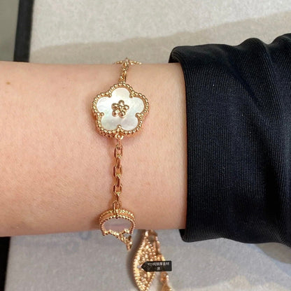 [Elite]LUCKY SPRING 5 MOTIF BRACELET