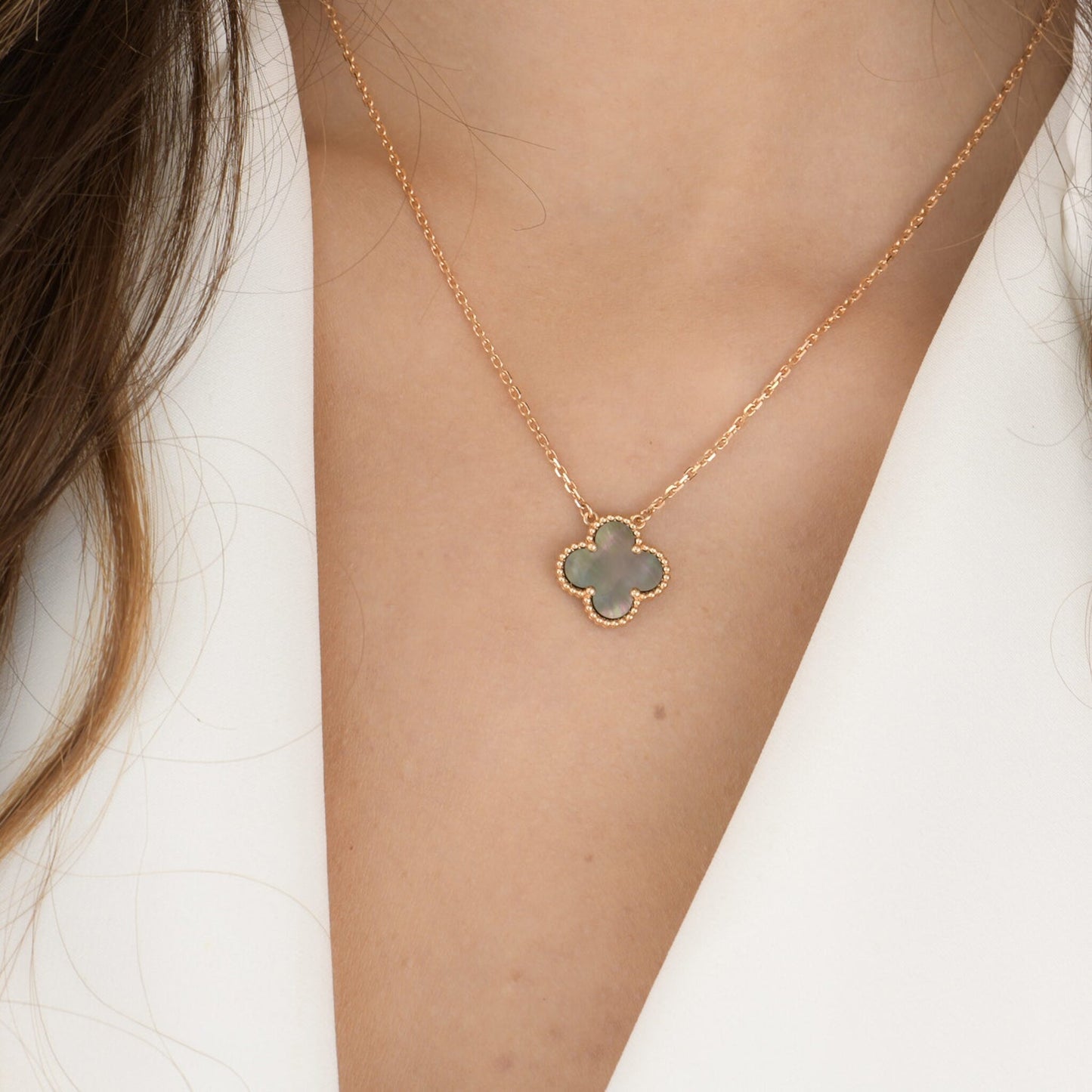 [Elite]CLOVER 15MM  GRAY MOTHER OF PEARL NECKLACE
