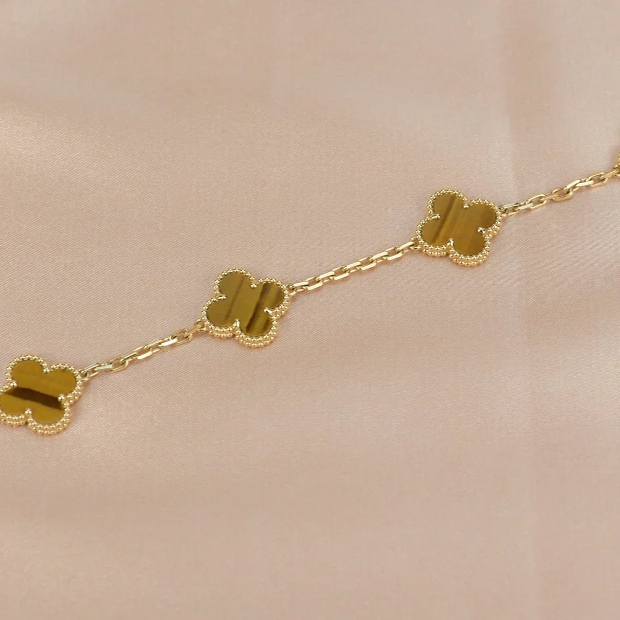 [Elite] CLOVER 5 MOTIFS TIGER EYE BRACELET COLLECTION