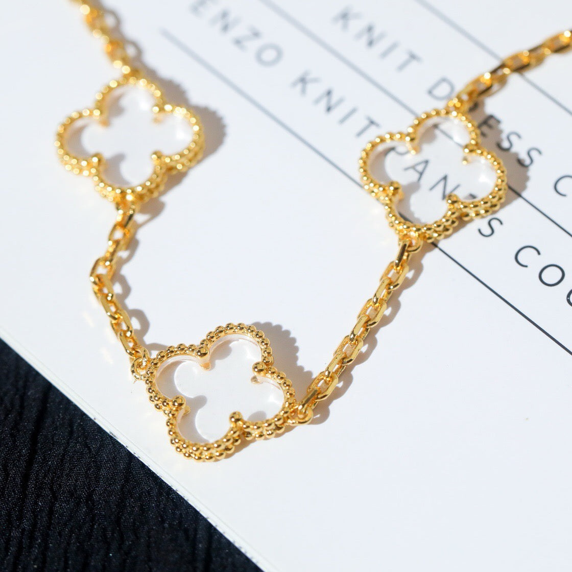 [Elite]CLOVER 5 MOTIF ROCK CRYSTAL BRACELET