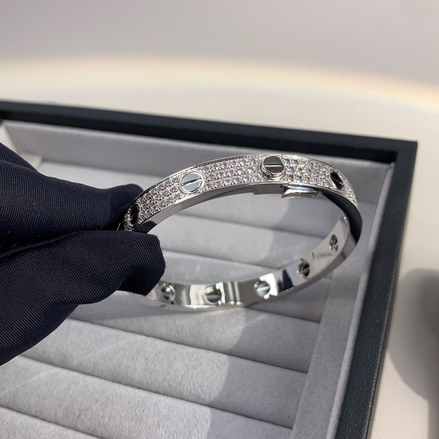 [Elite]LOVE BRACELET 6.1MM DIAMOND-PAVED CERAMIC