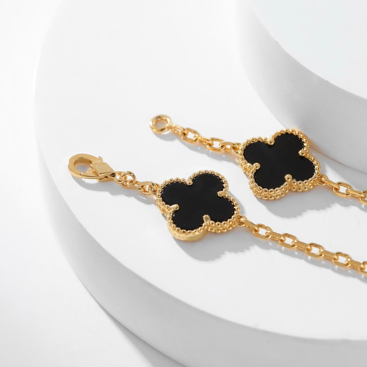 [Elite]CLOVER 10 MOTIFS ONYX NECKLACE