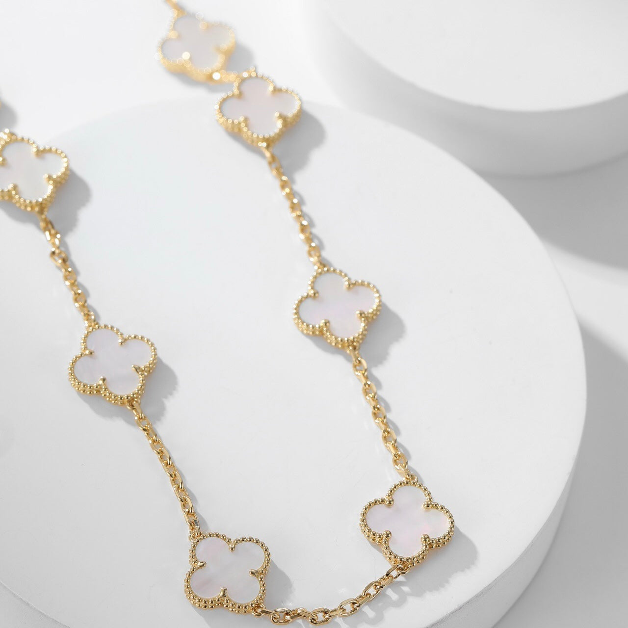 [Elite]CLOVER 10 MOTIFS WHITE MOTHER OF PEARL NECKLACE
