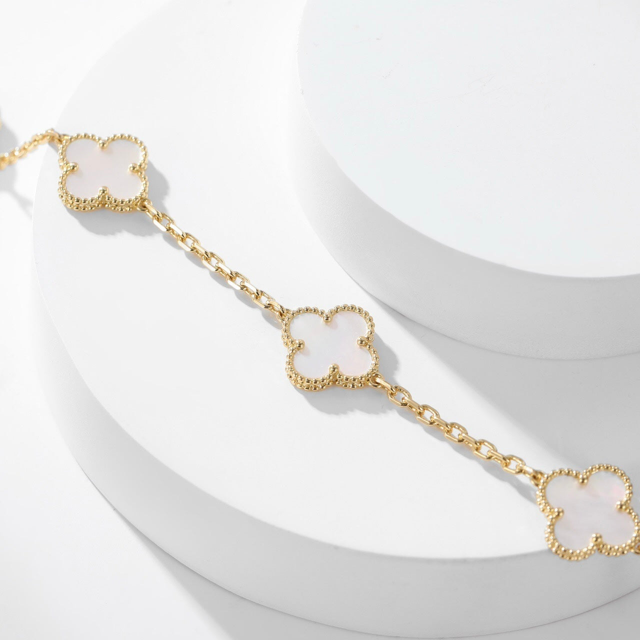 [Elite]CLOVER 10 MOTIFS WHITE MOTHER OF PEARL NECKLACE