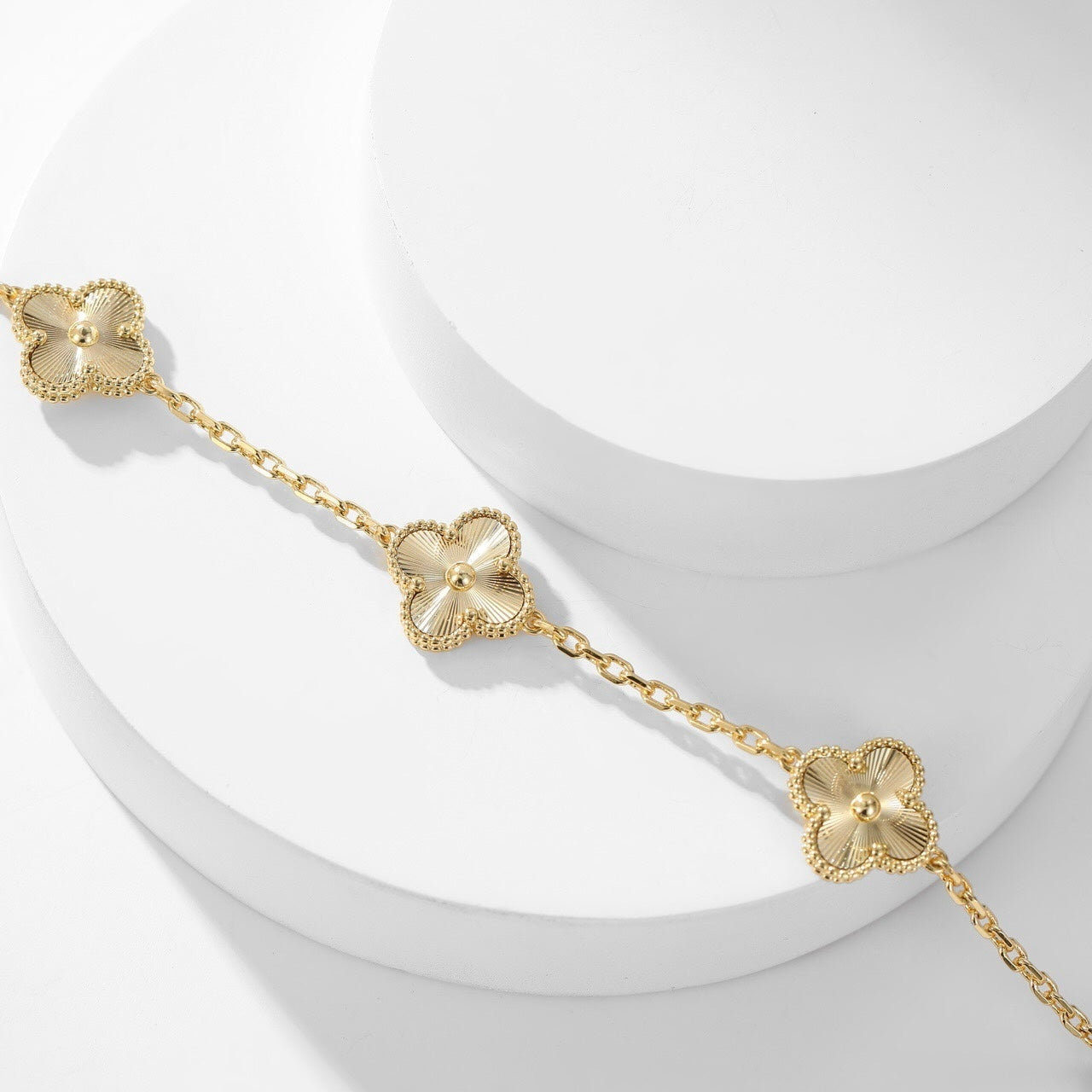 [Elite]CLOVER 10 MOTIFS LASER NECKLACE