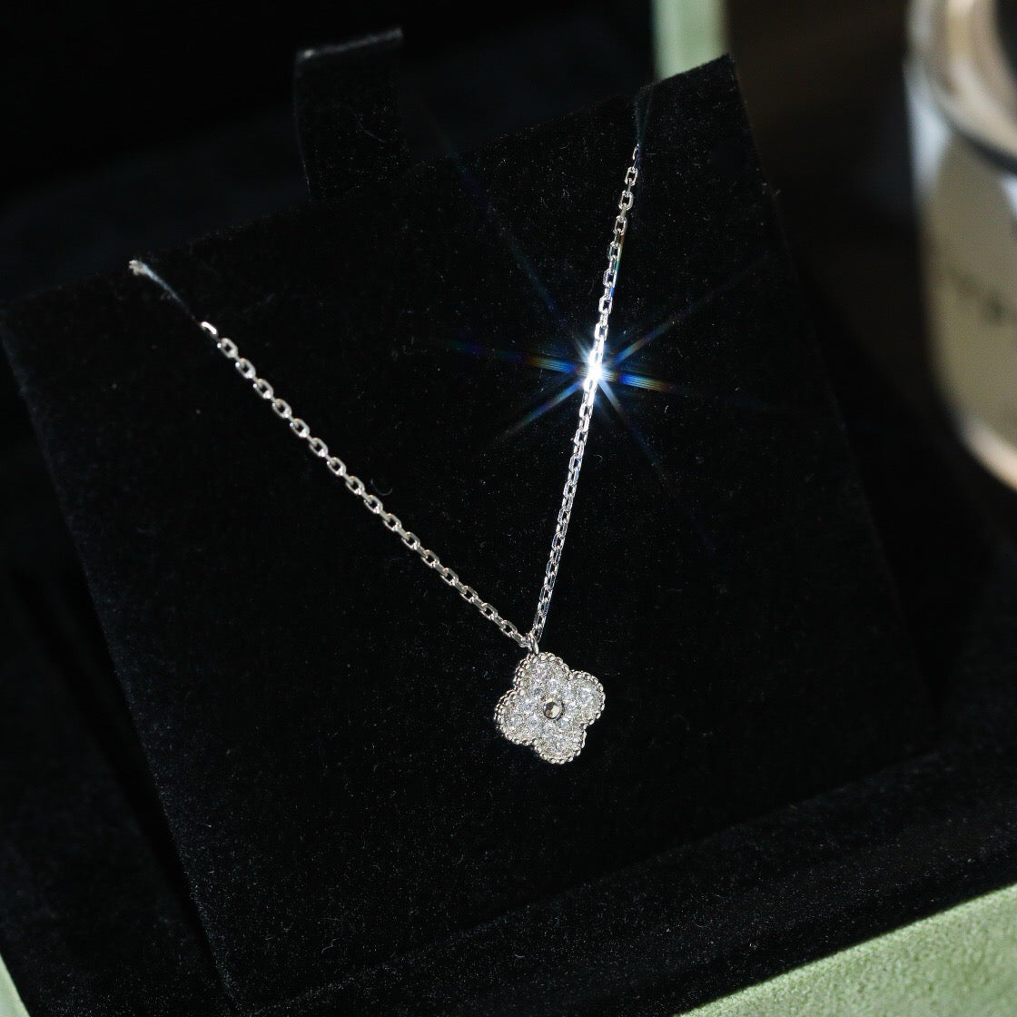 [Elite]CLOVER MINI 9.5MM PENDANT DIAMOND NECKLACE