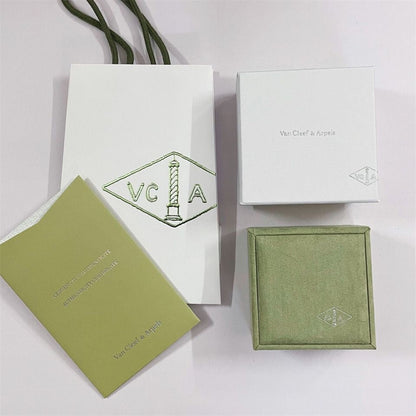 [Elite]VA CLOVER BRACELET NECKLACE RING BOX GIFT BAG
