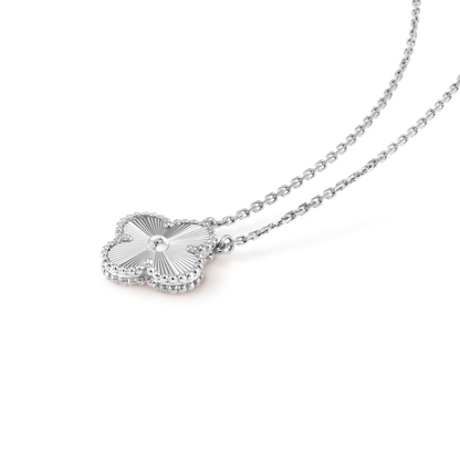 [Elite]CLOVER 15MM LASER NECKLACE SILVER