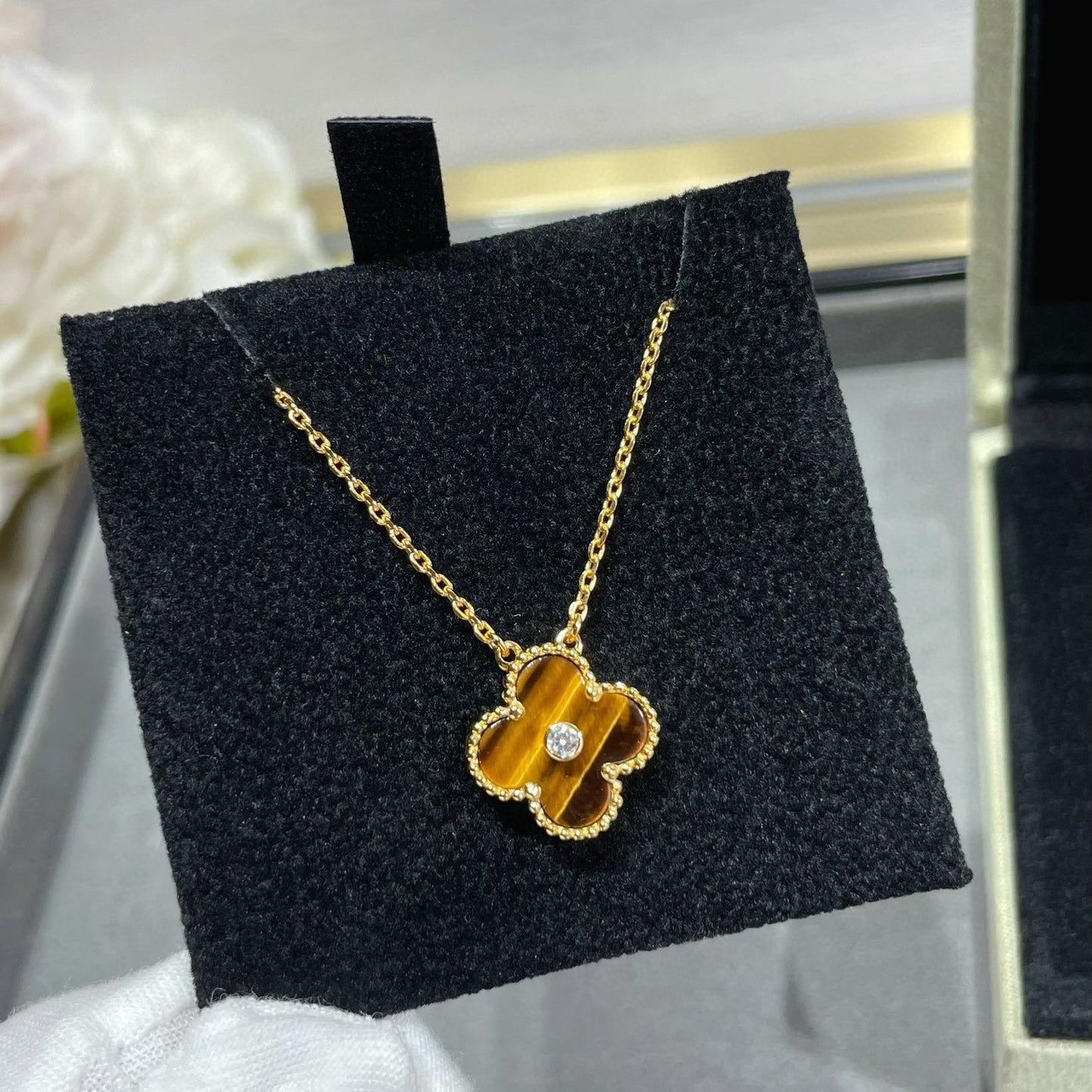 [Elite]CLOVER 15MM DIAMOND AND YELLOW TIGER'S EYE AGATE necklace