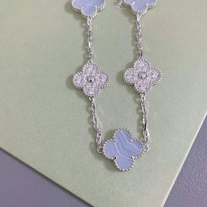 [Elite] CLOVER 5 MOTIF PURPLE CHALCEDONY BRACELET COLLECTION