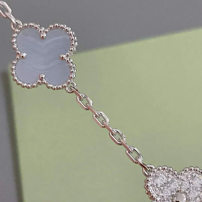 [Elite] CLOVER 5 MOTIF PURPLE CHALCEDONY BRACELET COLLECTION
