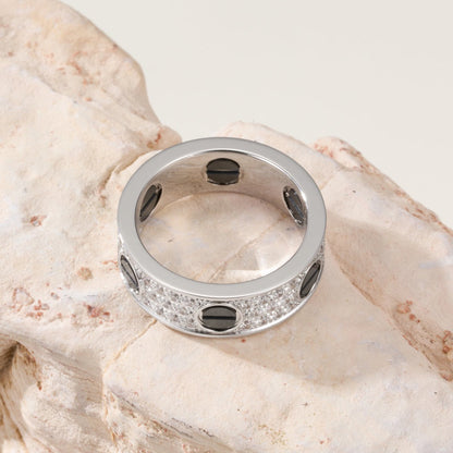 [Elite]LOVE RING 5.5MM DIAMONDS PAVED CERAMIC