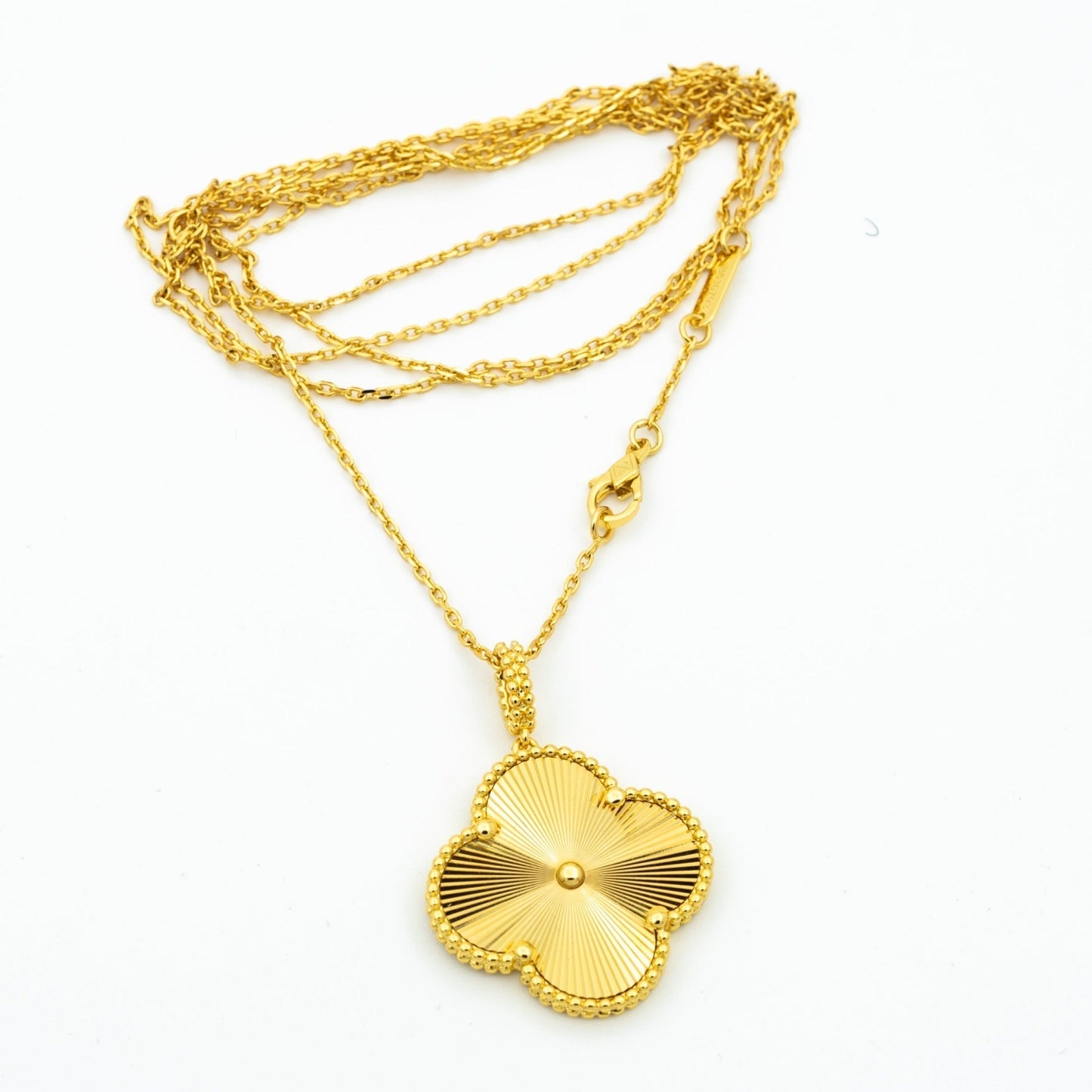 [Elite]CLOVER 25MM PEDANT NECKLACE GOLD