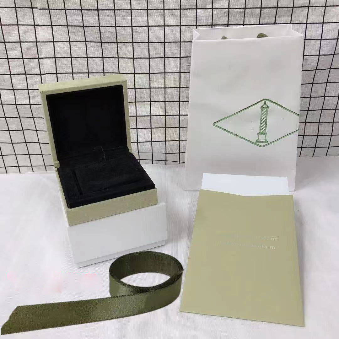 [Elite] VA CLOVER BOX GIFT BAG