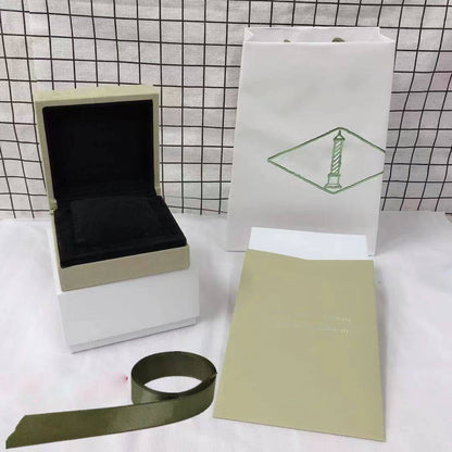 [LUXE] VA CLOVER BOX GIFT BAG