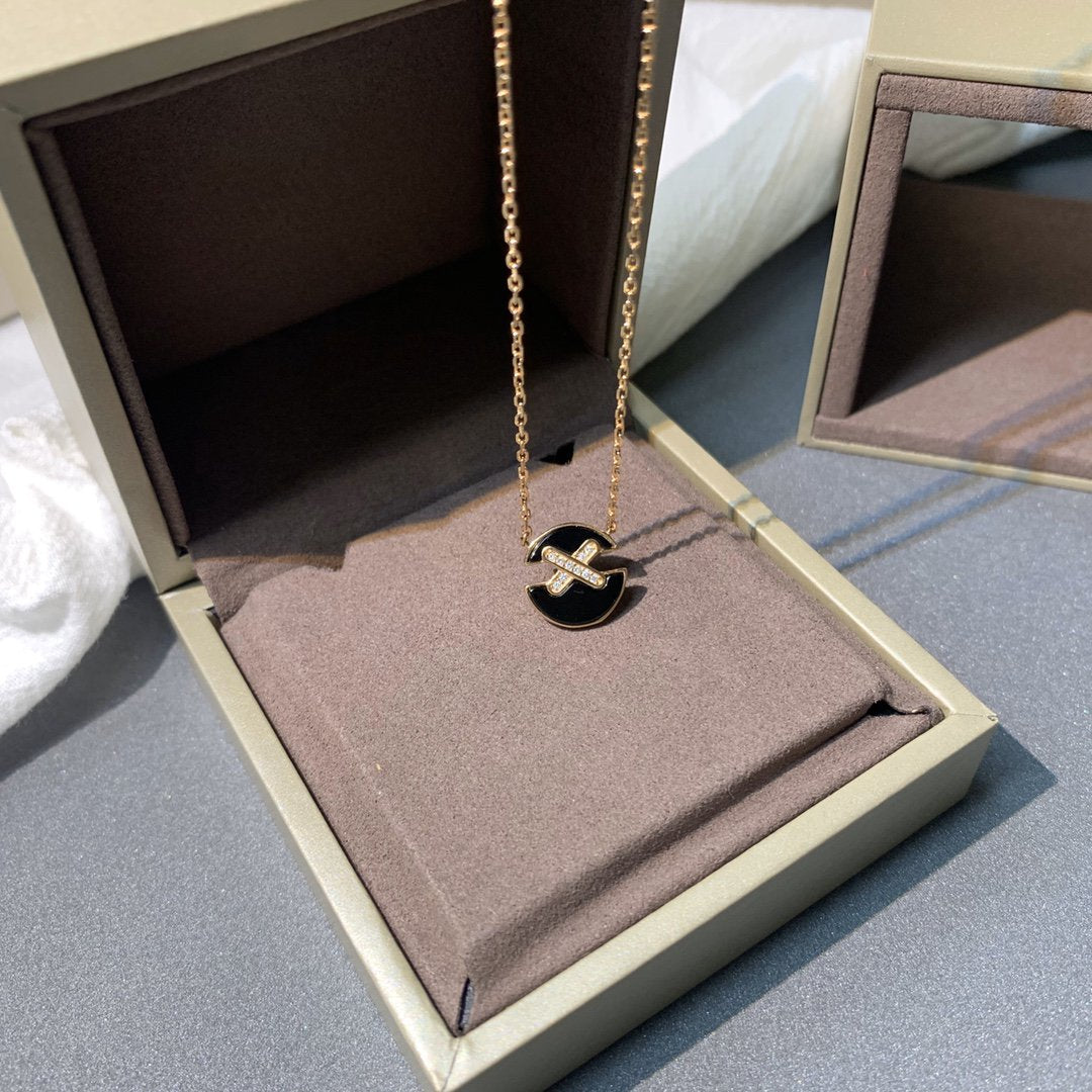 [Elite]JEUX DE PINK GOLD DIAMOND NECKLACE