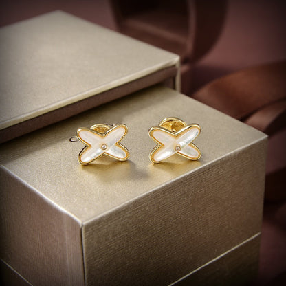 [Elite]JEUX DE WHITE MOP GOLD DIAMOND EARRINGS