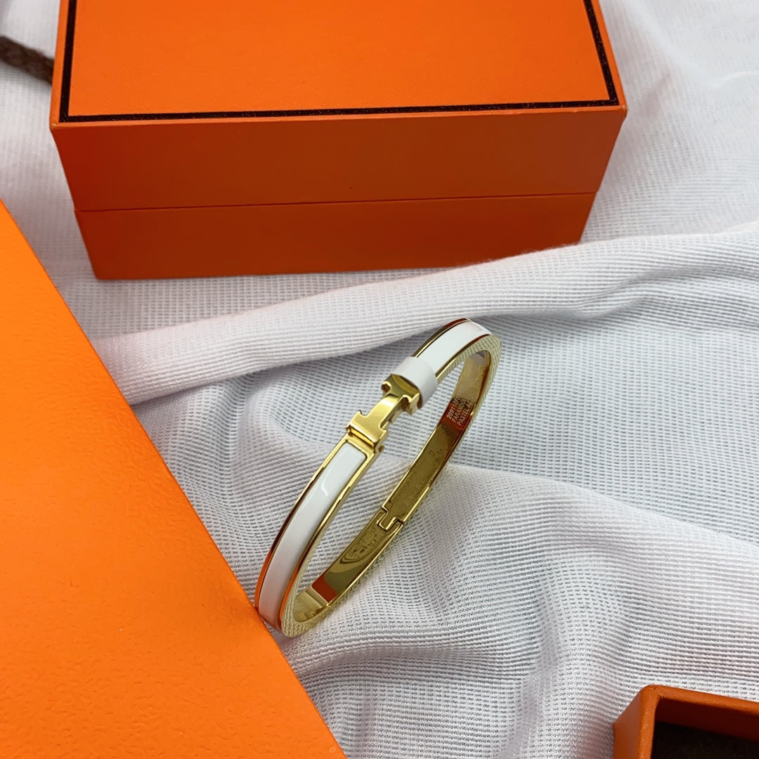 [Elite]CLASSIC HM CLIC WHITE 8MM ENAMEL BRACELET