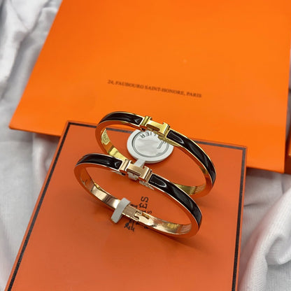 [Elite]CLASSIC HM CLIC BLACK 8MM ENAMEL BRACELET