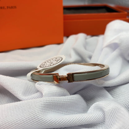 [Elite]CLASSIC HM CLIC GREEN 8MM ENAMEL BRACELET