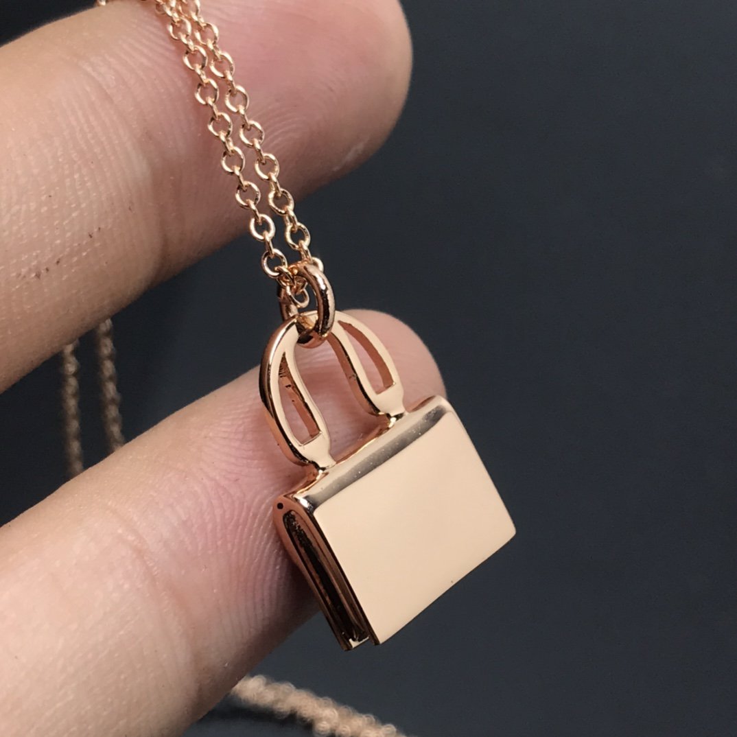 [Elite]HM NECKLACE ARRIVAL BLACK DIAMOND