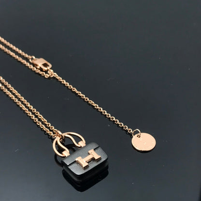 [Elite]WOMEN'S HM AMULETTES CONSTANCE PENDANT NECKLACE