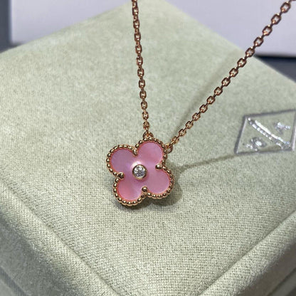 [Elite]CLOVER 15MM DIAMOND PINK MOP NECKLACE