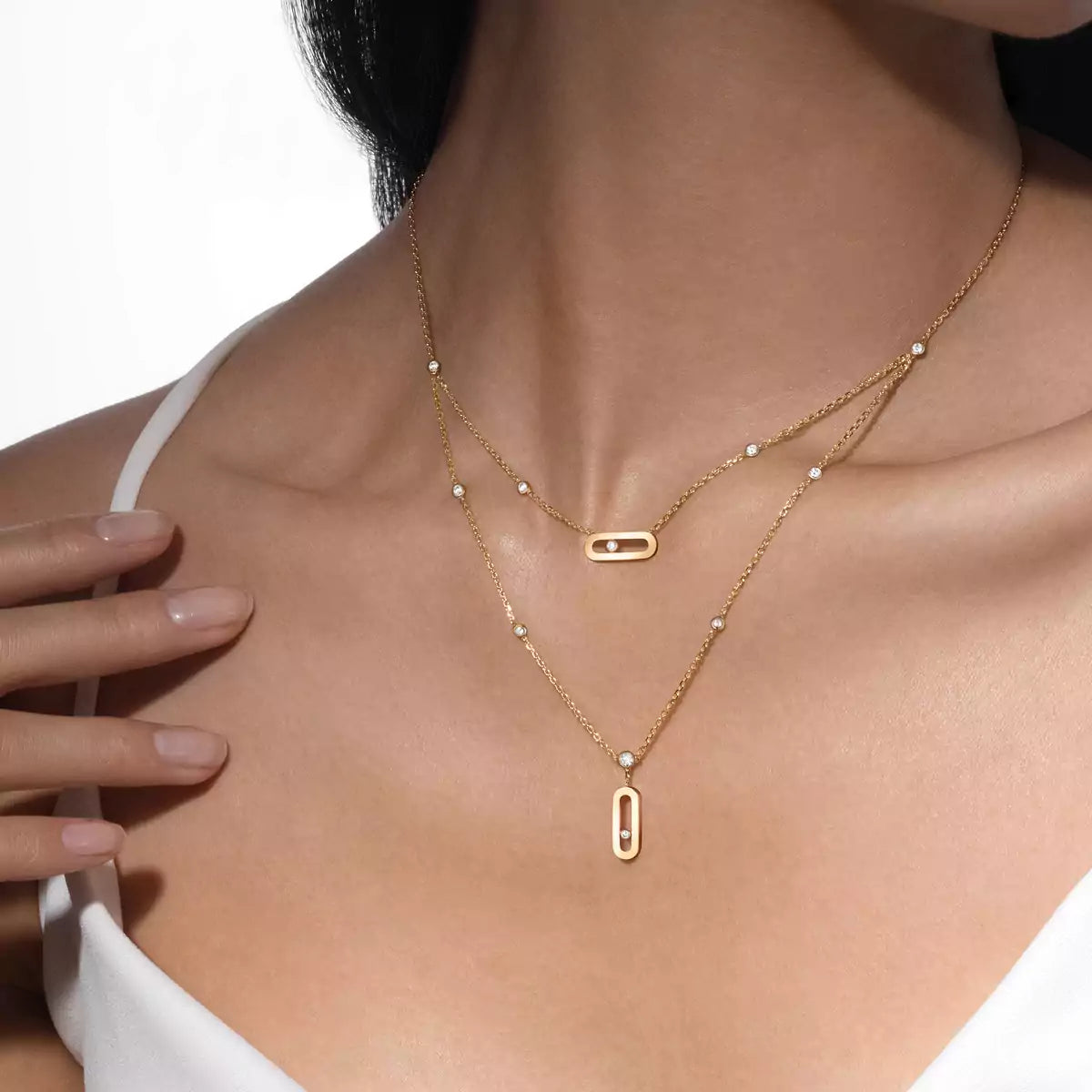 [Elite] Move Uno Diamond Necklace