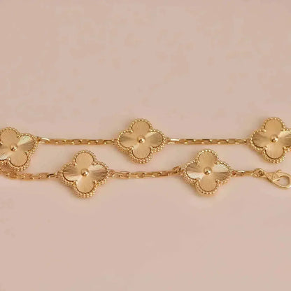 [Elite] CLOVER 5 MOTIF LASER BRACELET COLLECTION