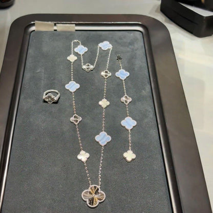 [Elite]DETACHABLE CLOVER 15(11+4) FLOWER SILVER NECKLACE SET