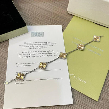 [Elite] CLOVER 5 MOTIF LASER BRACELET COLLECTION
