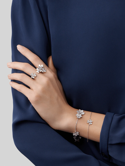 [Elite]FRIVOLE SILVER FLOWER DIAMOND BRACELET