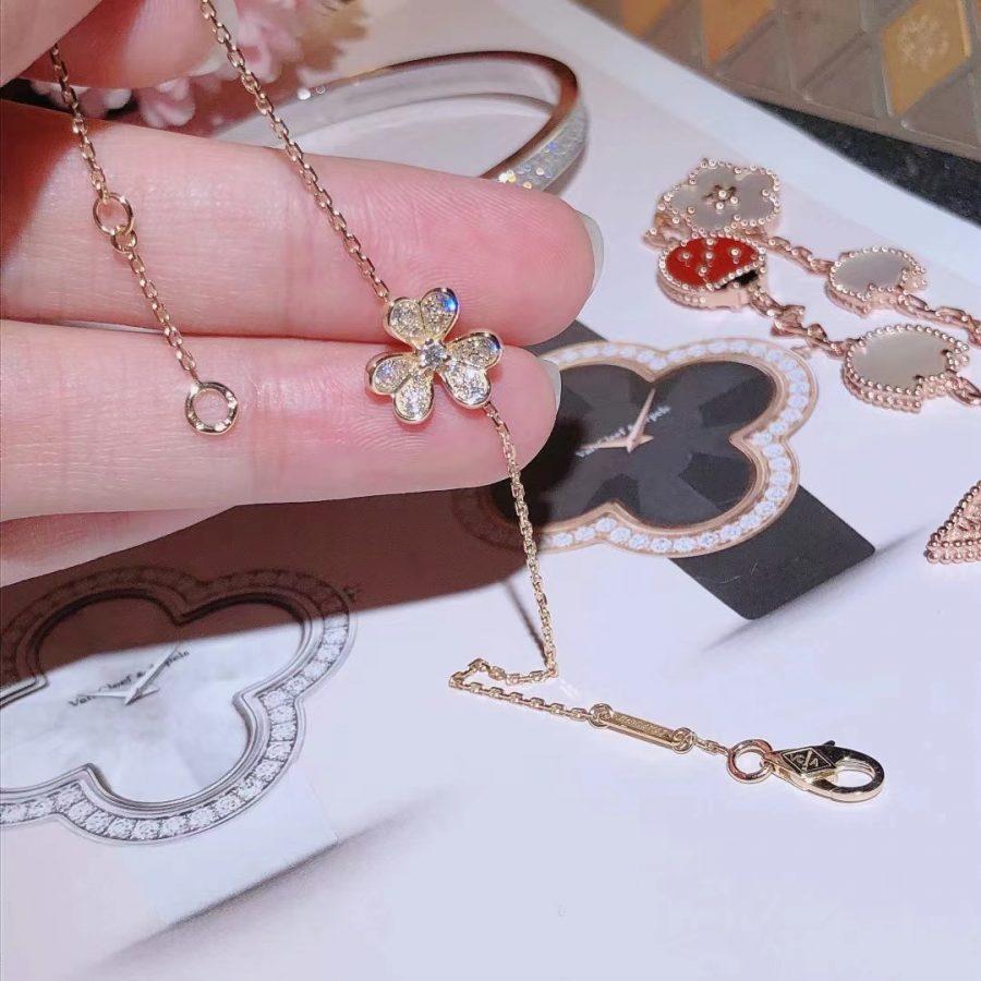 [Elite]FRIVOLE GOLD FLOWER DIAMOND BRACELET