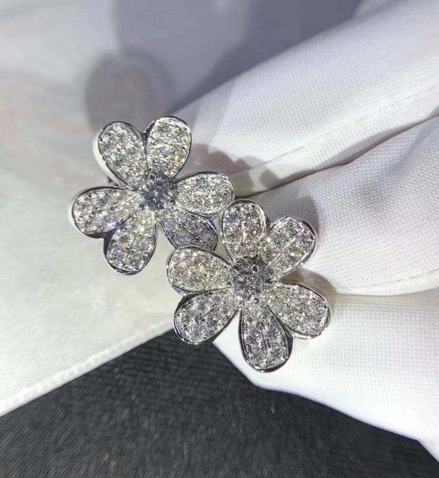 [Elite]FRIVOLE SILVER FLOWER DIAMOND EARRINGS