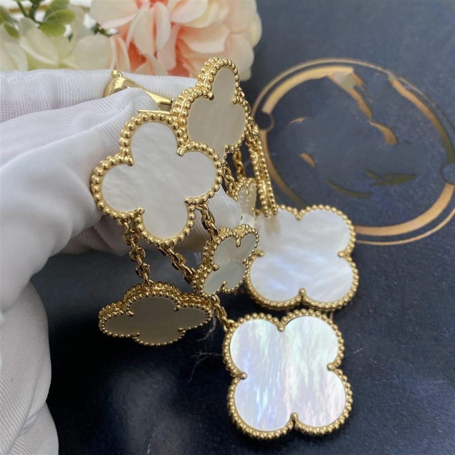 [Elite]CLOVER EARRINGS WHITE MOP 4 MOTIFS GOLD