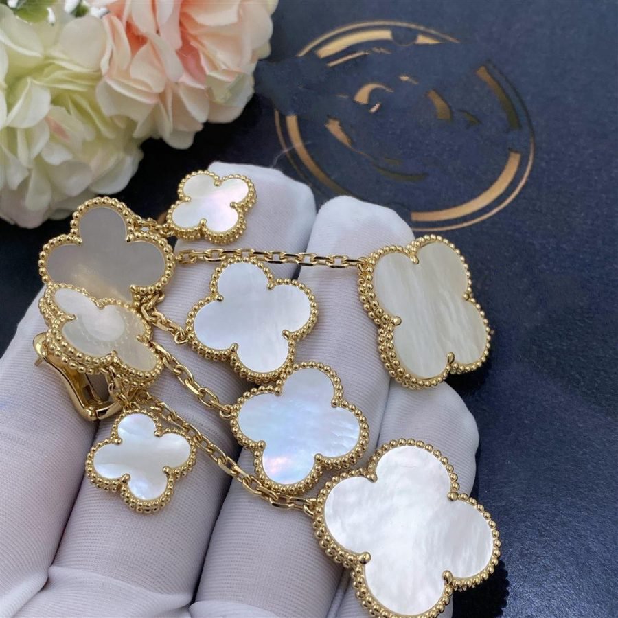 [Elite]CLOVER EARRINGS WHITE MOP 4 MOTIFS GOLD