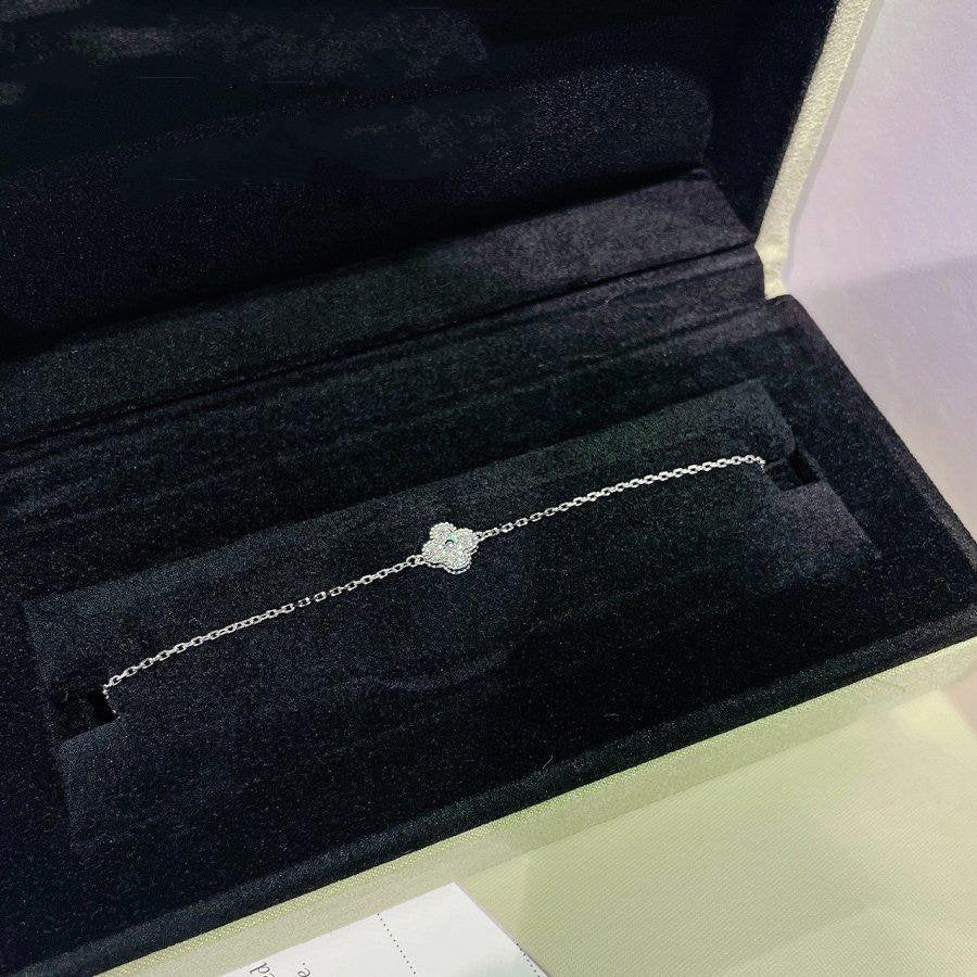 [Elite]CLOVER  SINGLE FLOWER BRACELET SILVER