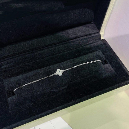 [Elite]CLOVER  SINGLE FLOWER BRACELET SILVER