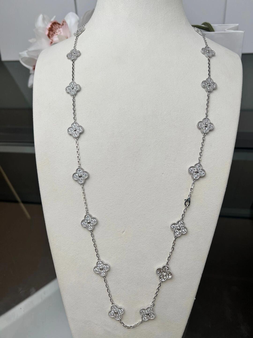 [Elite]CLOVER 20 MOTIFS DIAMOND SILVER