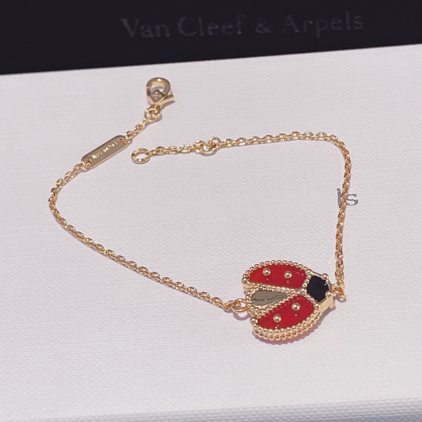 [Elite]LUCKY SPRING 1 MOTIF PINK GOLD BRACELET