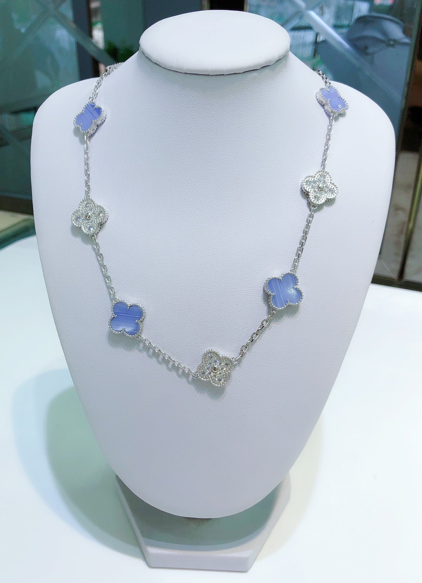[Elite]CLOVER 10 MOTIFS CHALCEDONY DIAMONDS SILVER NECKLACE